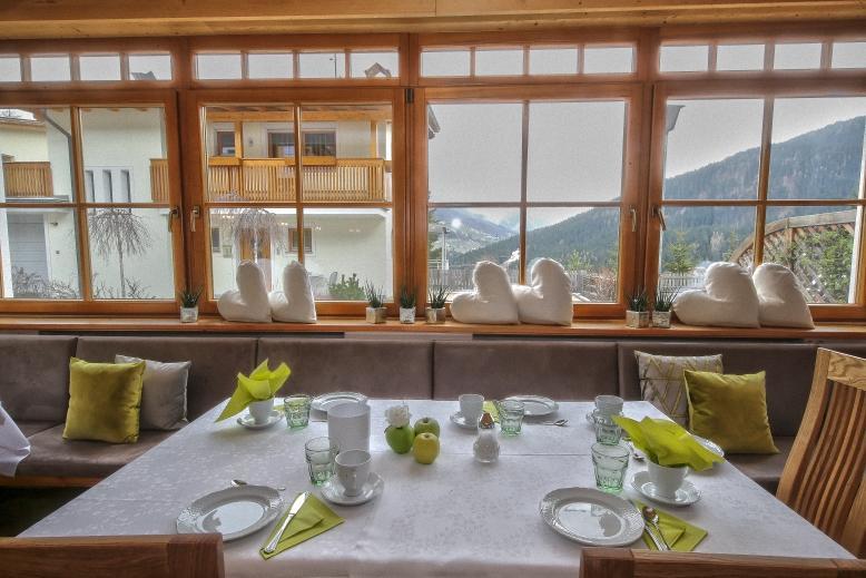 Ciasa Montanara Hotel La Villa  Ngoại thất bức ảnh